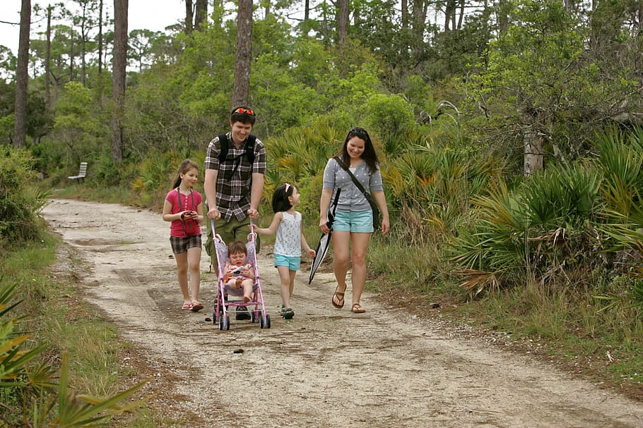 남자, 여자, 세, 어린이, 보행, Steet, 가족, 어머니, 아버지, 자연 산책