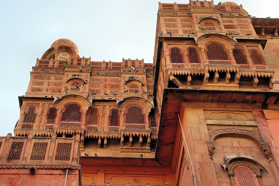 índia, rajastan, jaisalmer, palácio, marajá, arquitetura, exterior do edifício, estrutura construída, vista de ângulo baixo, arco
