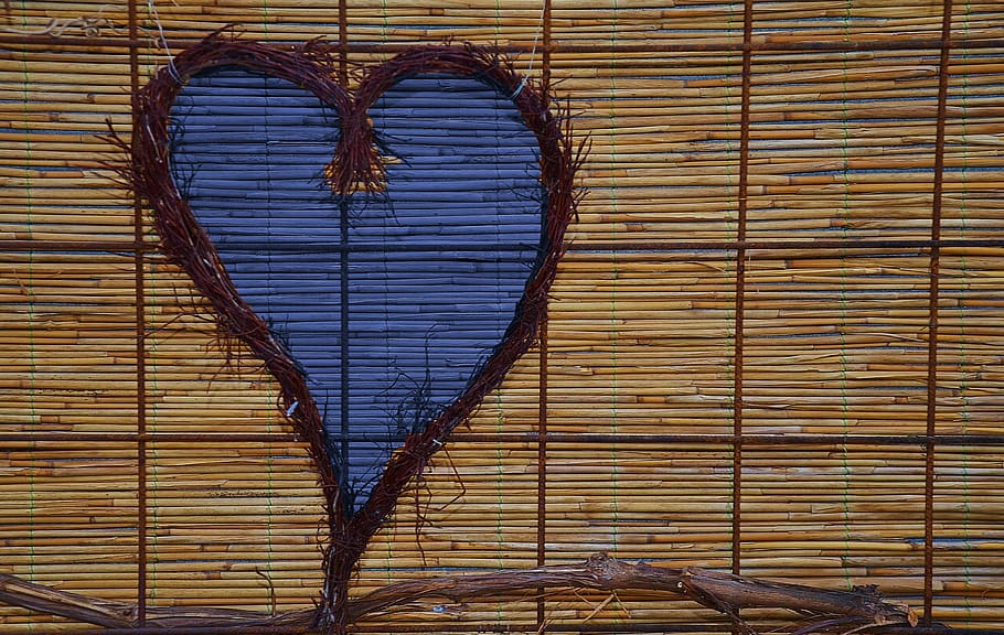 heart-shaped, brown, twig wreath, bamboo, blind, rattan, heart, purple, lilac, blue