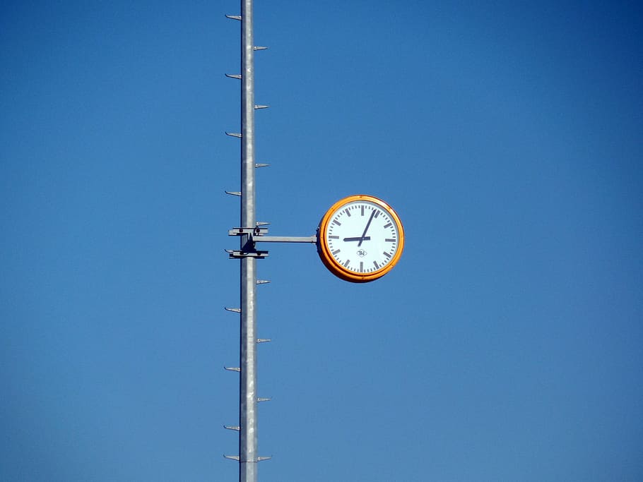 round, white, analog clock, 9:04, clock, time, time indicating, time of, sky, low angle view