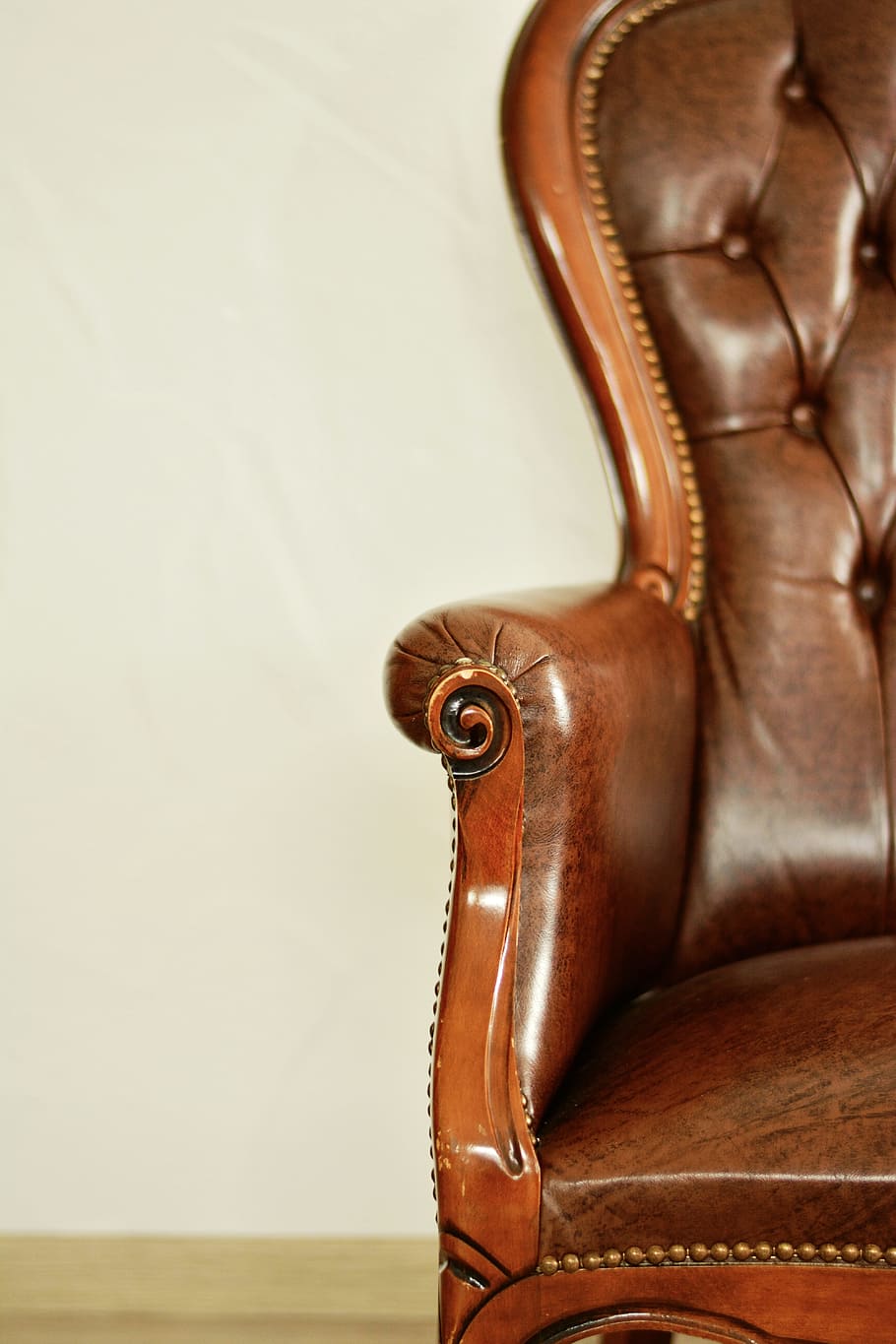 brown, leather, padded, armchair, wooden, base, chair backrest ...