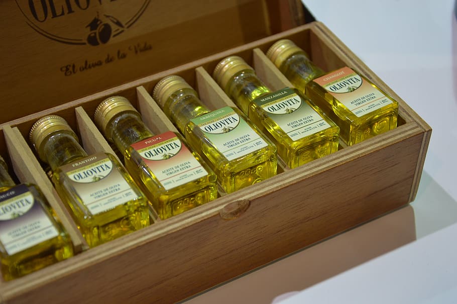 olive oil, oil, box, display, bottles, cooking, food, healthy, container, text