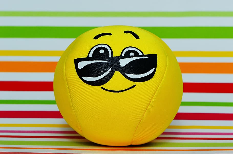 smiley, cool, funny, yellow, glasses, sweet, cute, face, fun, friendly