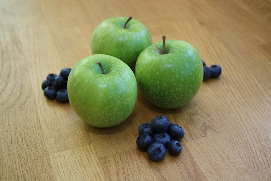apples, blueberries, wood, fresh, sweet, healthy, natural, green, juicy, bright