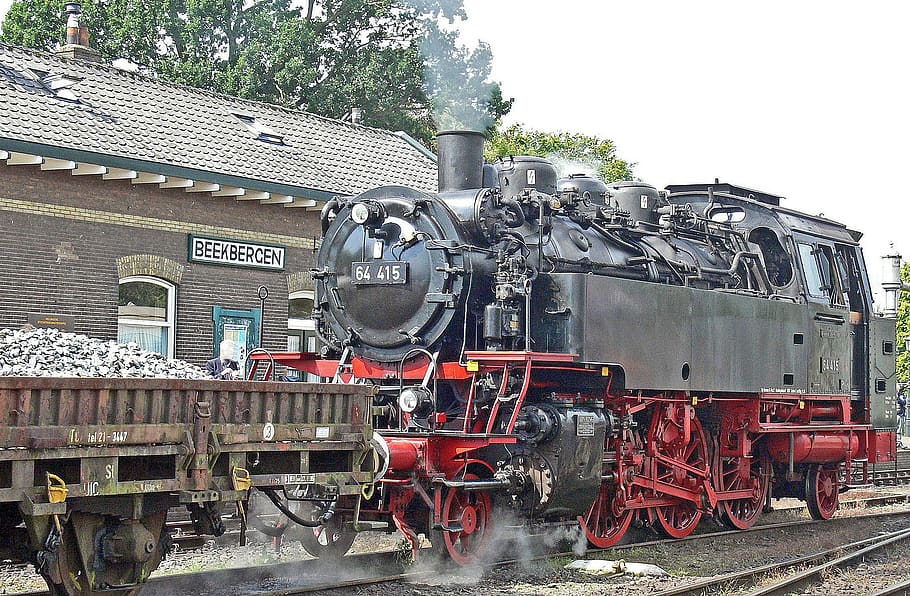 steam locomotive, tank locomotive, baureihe 64, operation of the museum, apeldoorn-beekbergen, netherlands, vsm, veluwsche stoomtrein maatschappij, active, operational