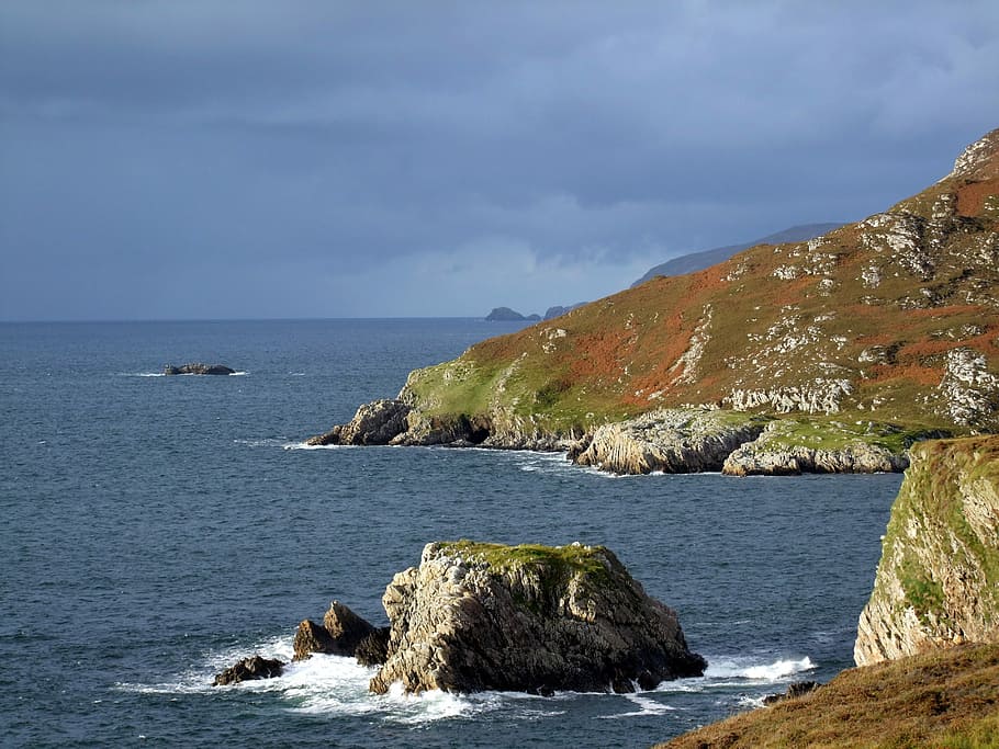 gray, islet, cloudy, sky, Ireland, Irish, Seascape, Headland, water, ocean