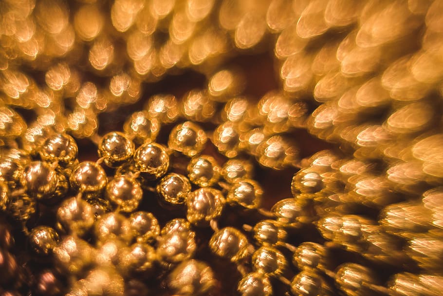 bokeh, gold, golden, background, beads, chaplet, full frame, backgrounds, close-up, selective focus