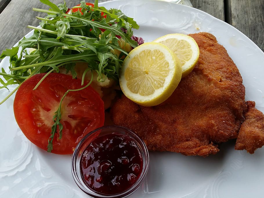 fried, chicken, tomatoes, schnitzel, eat, austria, food, meal, plate, dinner
