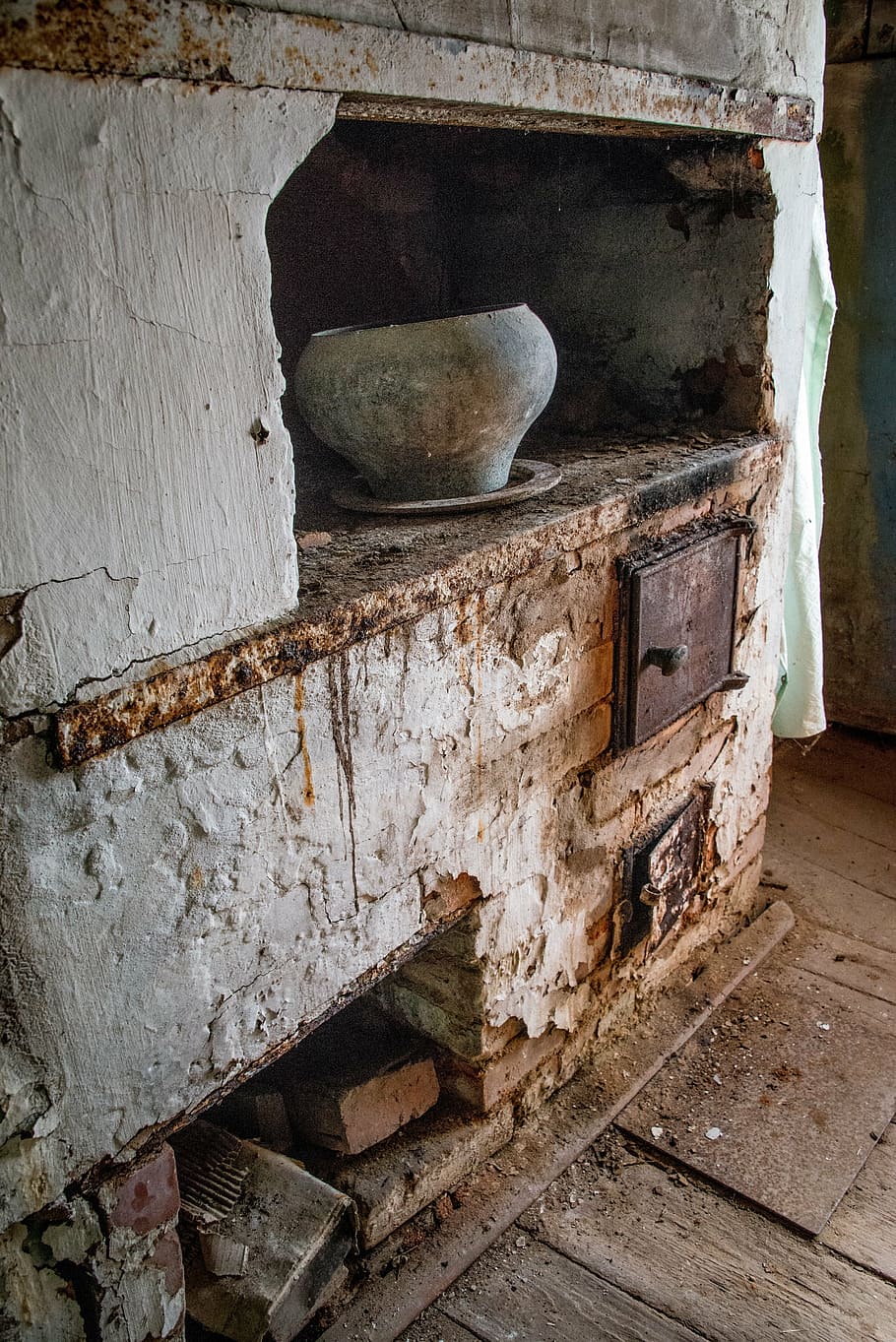 stove, old house, antiquity, old, architecture, abandoned, day, indoors, weathered, obsolete