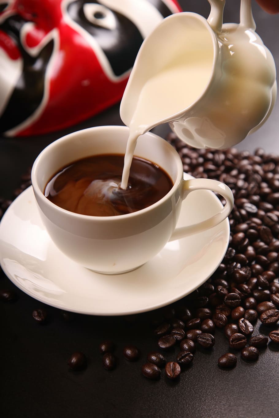 jarra, verter, crema, café, café con leche, granos de café, taza, bebida, espresso, cafeína