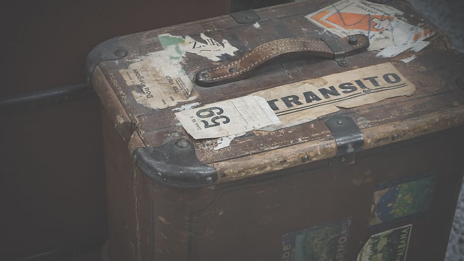 荷物, 古い, 古いスーツケース, 革のスーツケース, アンティーク, 革, ノスタルジア, ジャンク, 着用, ロマンチック