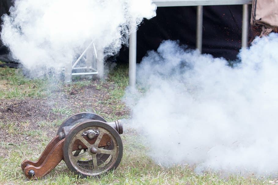 cannon, stuck out from the cannon, steam, smoke - Physical Structure, wheel, grass, day, transportation, nature, heat - temperature