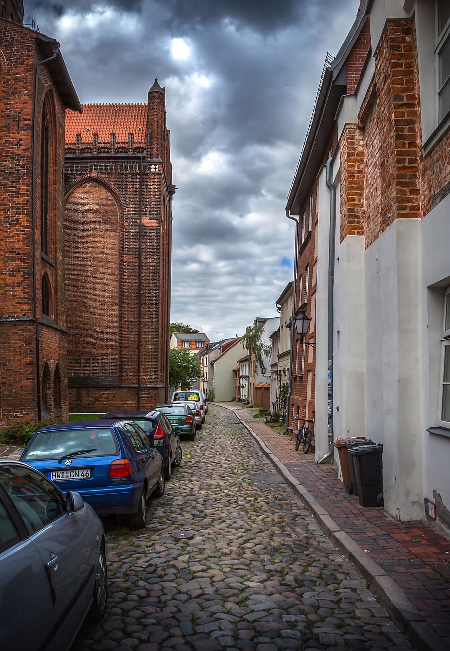 cars, parked, side, pathway, houses, wismar, alley, small twiete, historically, homes