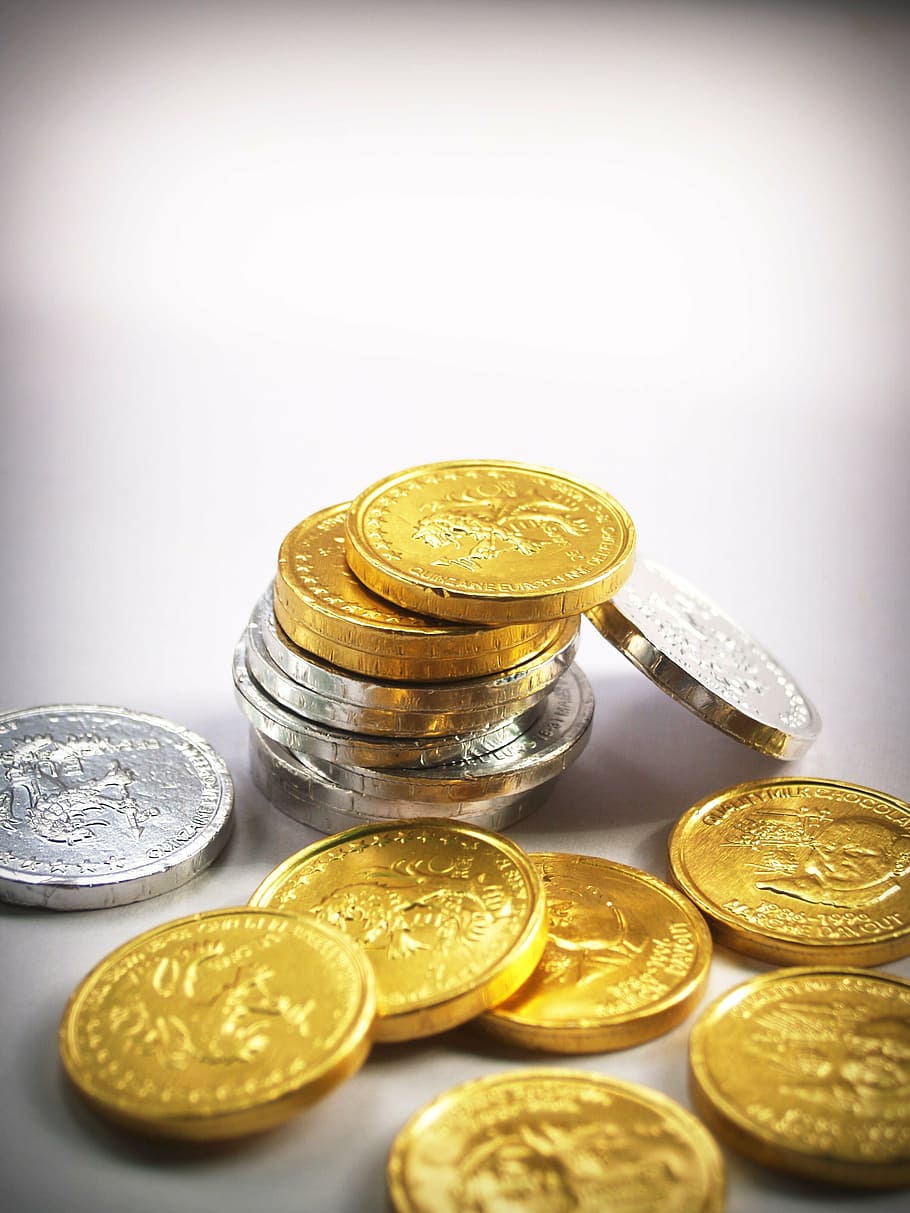 koin, emas, uang tunai, terisolasi, menara, ekonomi, laju, bisnis, pendapatan, konsep