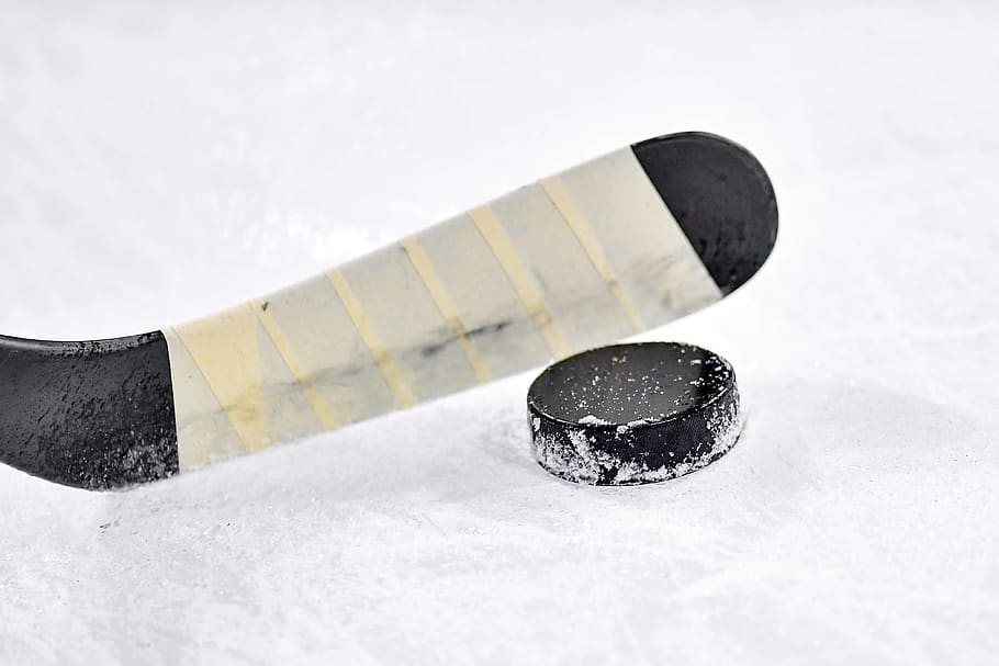 ice hockey, ice, sport, puck, skating, winter, bully, cold temperature, snow, close-up