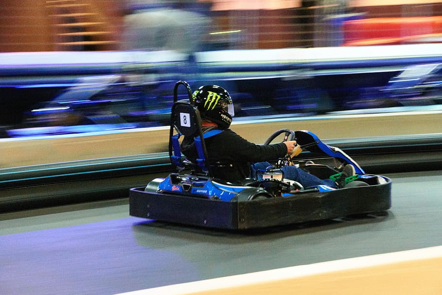 racing, indoor, go-kart, motion blur, blurred motion, motion, speed, mode of transportation, sport, transportation