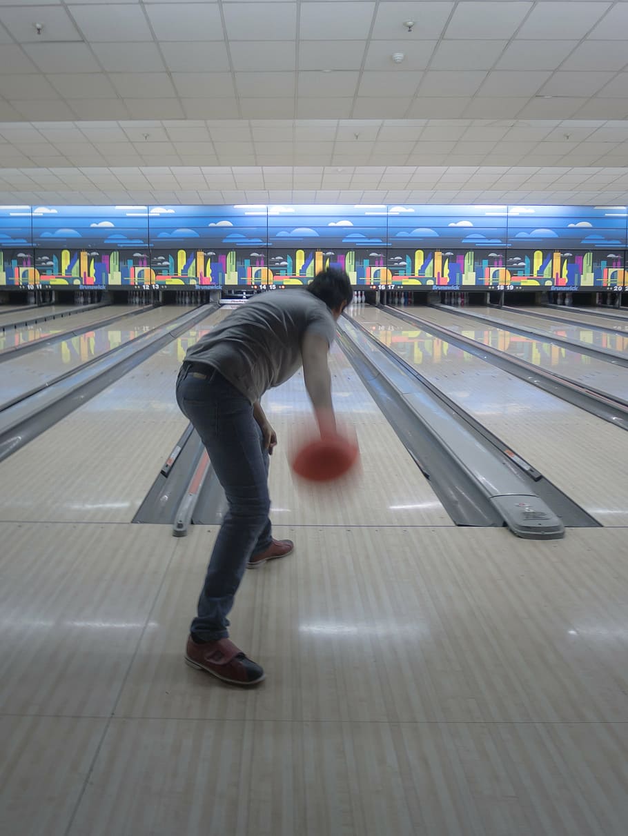 bowling, play, leisure, full, bowling alley, pull, turn, people, transportation, travel