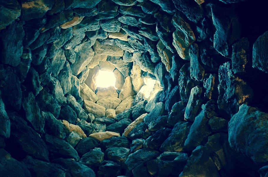 luz solar através do buraco, cinza, bem, fortaleza, sepultura, historicamente, pedras, castelo, construção, sepulturas