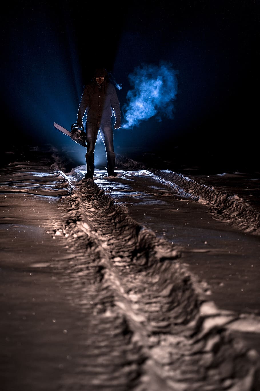 man, holding, chainsaw, night, the fear, way, death, winter, snow, demon