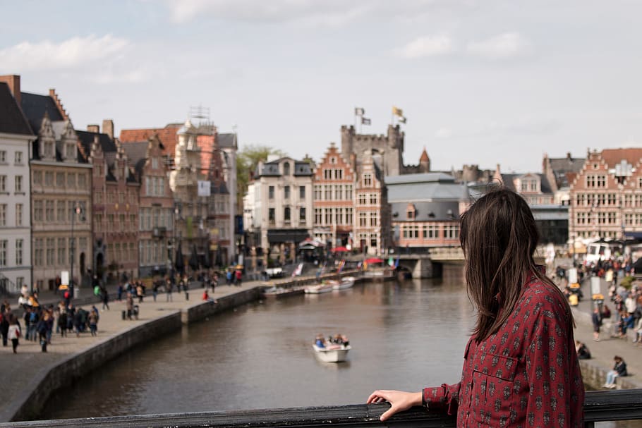 woman, girl, lady, side, view, contemplate, mesmerize, architecture, city, canals