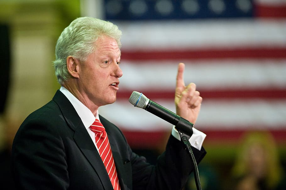Bill Clinton, presidente, presidente Bill Clinton, un solo hombre, solo hombres, adulto maduro, política, música, solo adultos, dispositivo de entrada