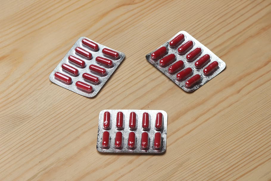 red capsule, blister pack, care, dose, health, sickness, illness, pharmacy, medicine, medical