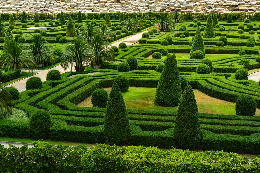 park, french garden, english garden, labyrinth, well maintained garden, garden maze, landscape, landscape design, regular park, geometric park