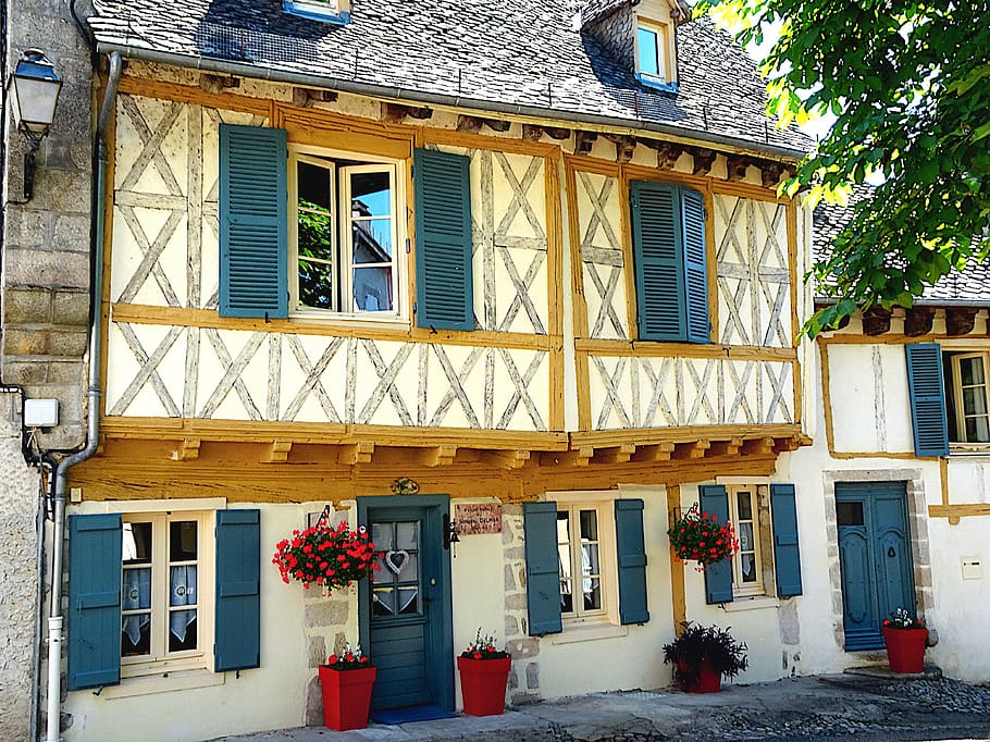 house, house of the middle ages, middle ages, medieval architecture, timbered house, building, old, city, facade, wood beams