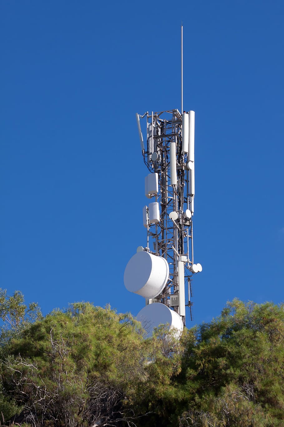 tiang telekomunikasi, tiang radio, komunikasi, antena, penerimaan, berita, langit, biru, relay radio, jaringan seluler