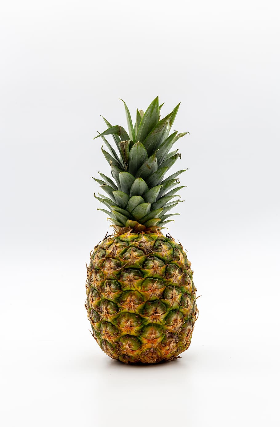 fruit, pineapple, tropical, mat, cute, vitamins, mature, green, yellow, tasty