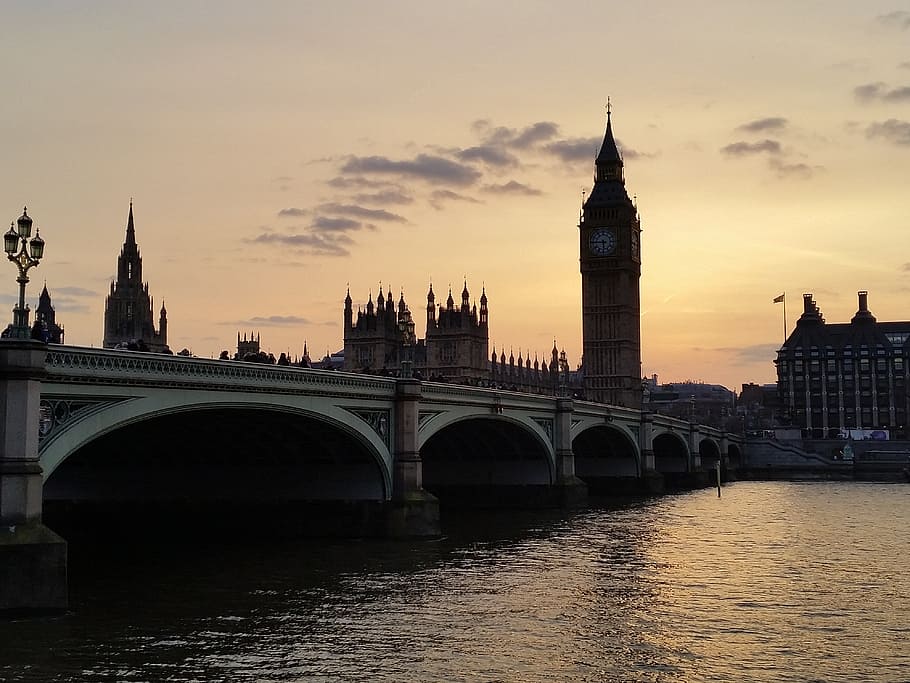 vista de la torre de la reina elizabeth, dorado, hora, puesta del sol, puente de westminster, big ben, punto de referencia, londres, río, thames