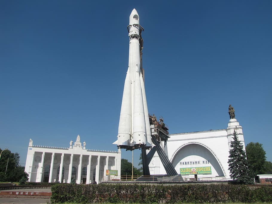 space shuttle, rockets, transport, airplanes, moscow, history, monument, technology, space, spaceship
