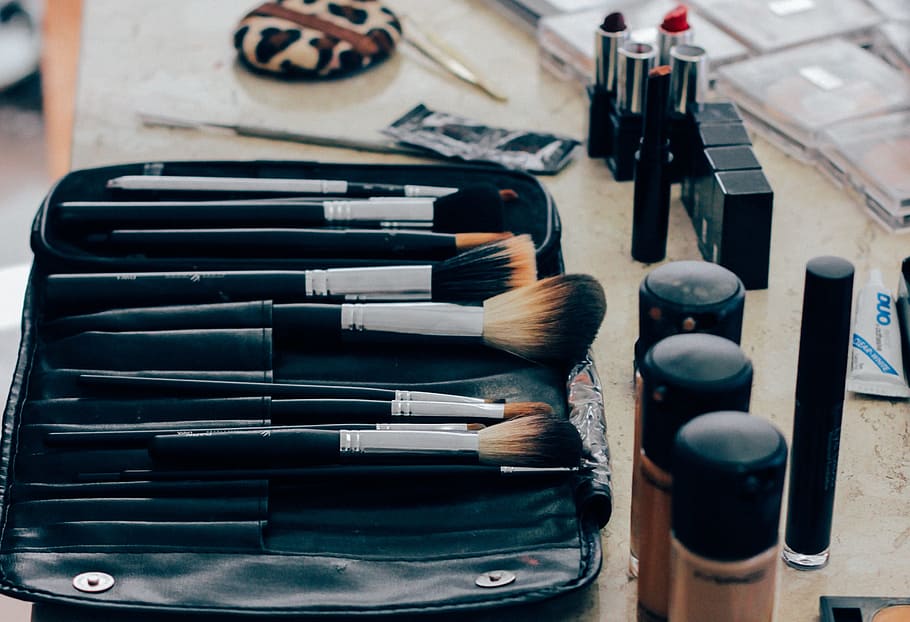 makeup brushes, bottles, make up, beauty products, cosmetics, make-up, makeup, kit, set, supplies