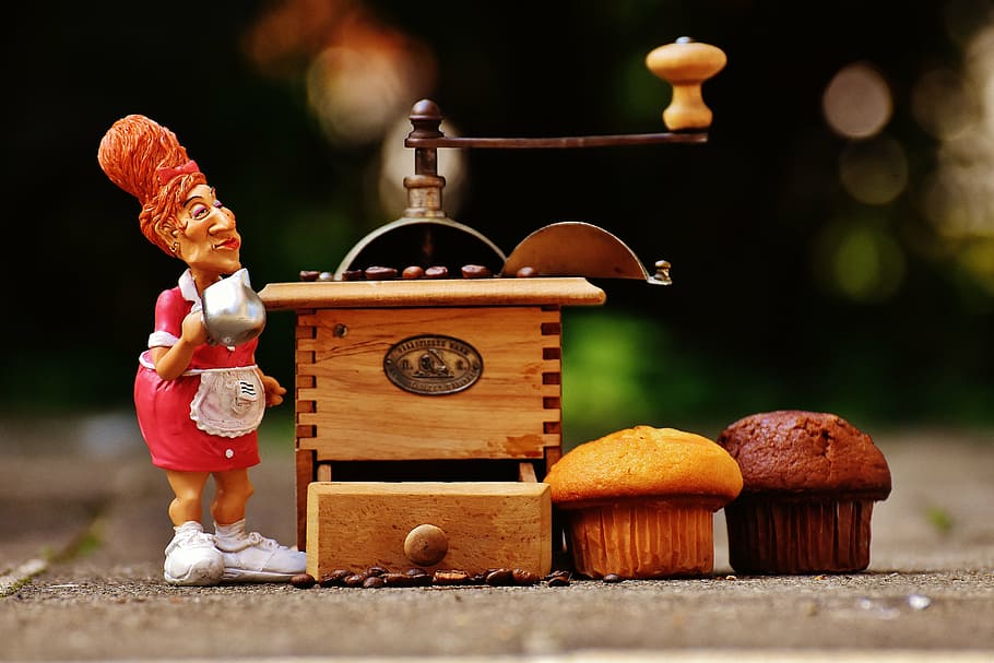 selective, focus photography, person, grinder, cupcakes, muffin, waitress, operation, figure, cake