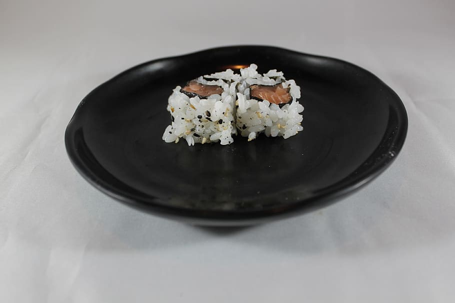 sushi, uramaki, japanese food, food and drink, indoors, still life, food, freshness, ready-to-eat, rice
