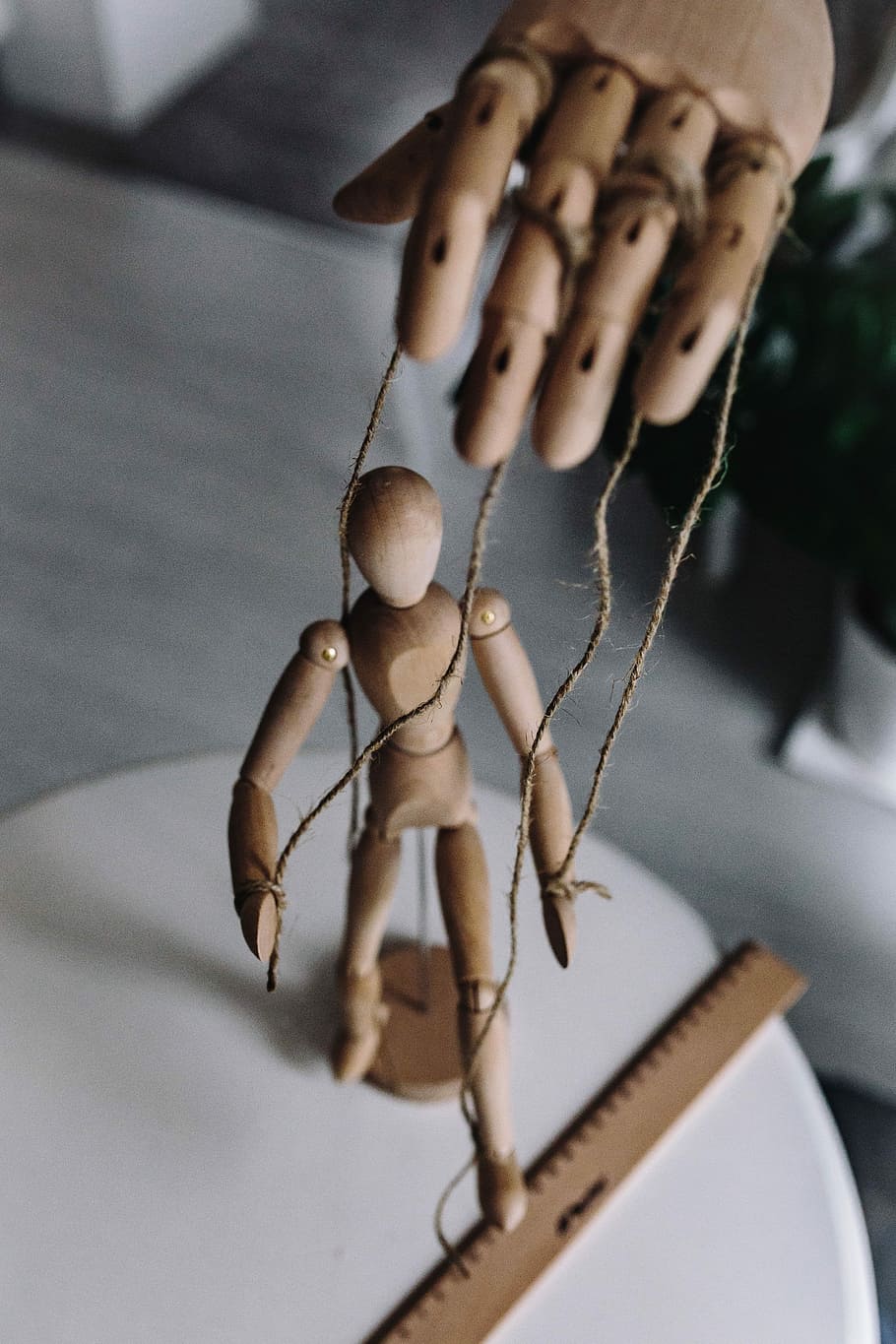 mannequin, various, poses, Wooden, hand, wood, model, yarn, pencils, puppet