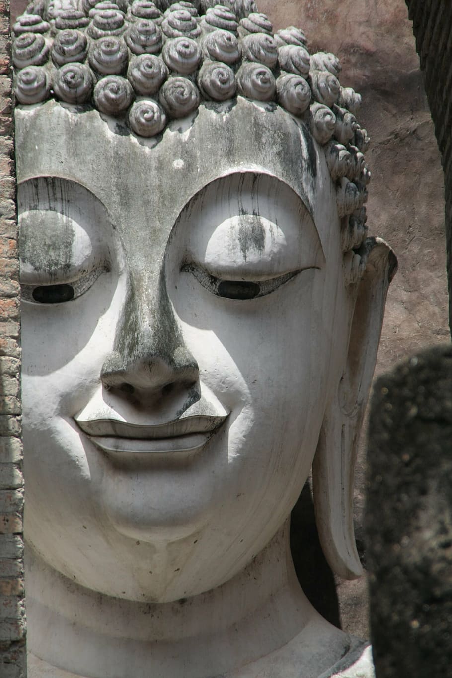 puede ser el, wat si chum, parque histórico de sukhothai, arte y artesanía, escultura, representación, representación humana, estatua, creatividad, semejanza masculina