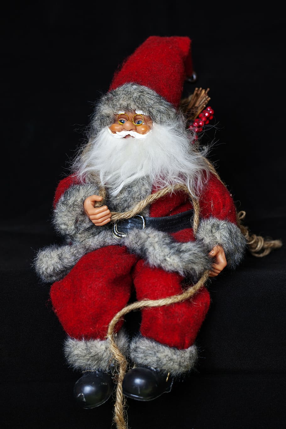 サンタクロースの人形, 黒, 表面, サンタクロース, クリスマス, サンタ, ミクラシュ, ギフト, お祝い, 休日