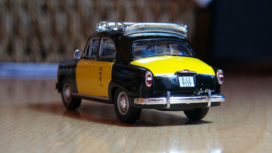 taxi, barcelona, ​​años 60, miniatura, bota, amarillo, coche, modo de transporte, vehículo de motor, transporte