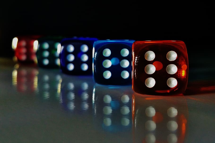 cubo, colorido, transparente, espelhamento, sorte, dados, velocidade instantânea, cubo numérico, jogos de azar, dados da sorte