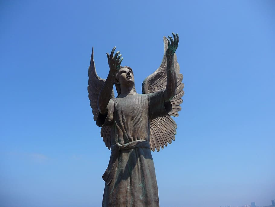 estatua del ángel, méxico estatua del ángel, ángel, estatua, México, estatua de puerto vallarta, ángel de la esperanza, mensajero de la paz escultura, escultura en el malecón, azul