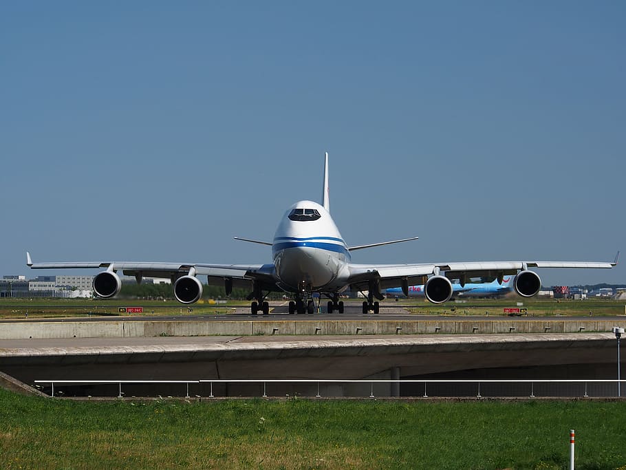 Boeing 747, Air China Cargo, Jumbo, avión, aeropuerto, transporte, aviación, jet, modo de transporte, vehículo aéreo