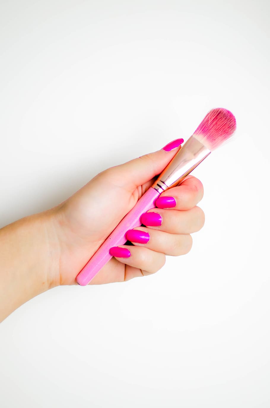 hand, ręka, brush, nails, pink, cosmetics, makeup, manicure, product, hands
