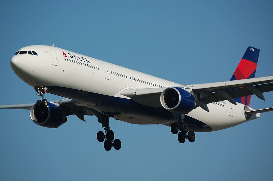 flying delta airlines, Airplane, Aircraft, Commercial, Airline, commercial, airline, jet, flight, aviation, fly