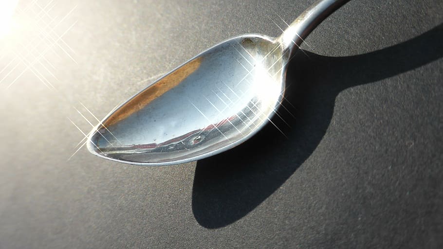 silver spoon, spoon, shiny, silver, reflect, cutlery, sunlight, nature, close-up, kitchen utensil