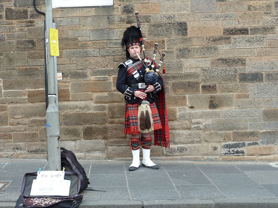seniman jalanan, musisi jalanan, melipat, bagpipe, pemusik, alat musik, seni jalanan, Skotlandia, edinburgh, atlet