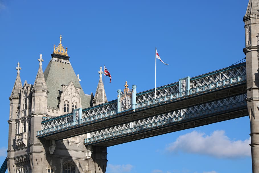 tower bridge, uk, britain, london, struktur yang dibangun, Arsitektur, langit, bendera, tujuan wisata, jembatan
