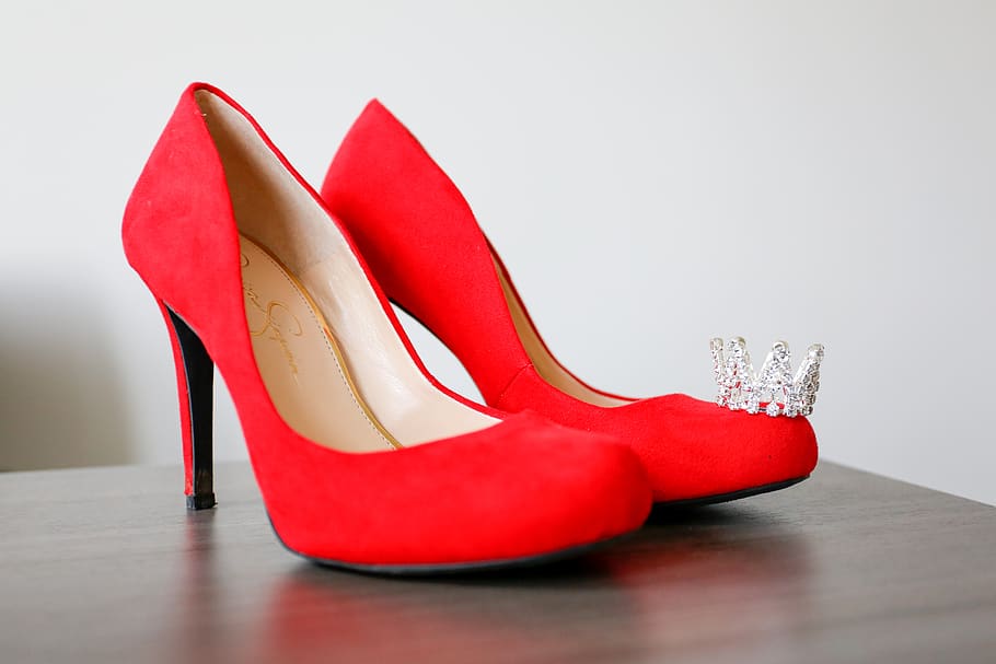 red, heels, shoes, table, crown, fashion, footwear, female, glamour, woman
