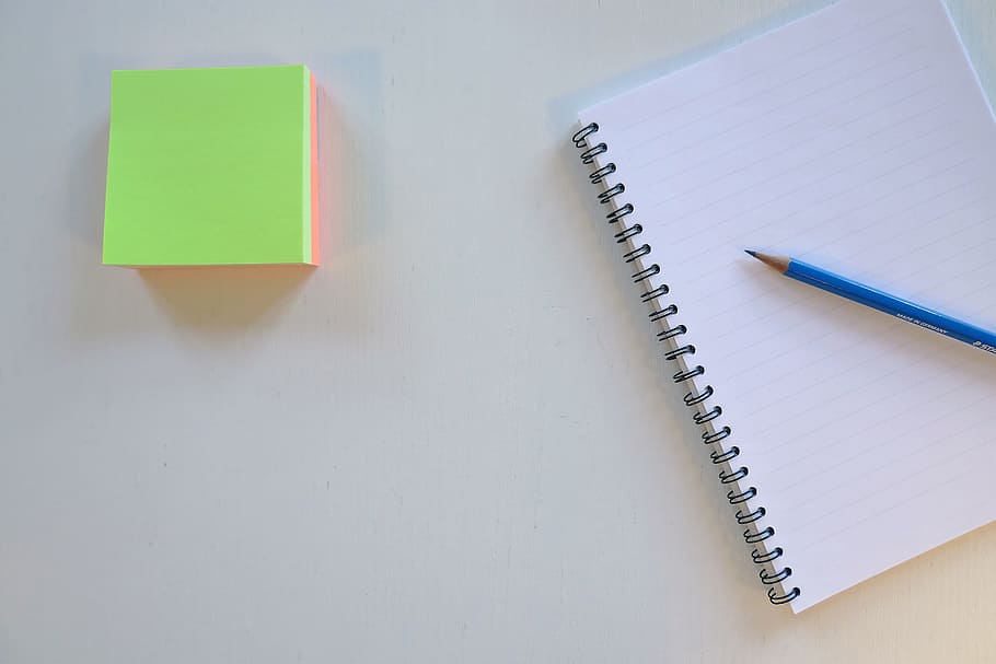 sticky note, sticky, note, kertas, notebook, pensil, kerja, meja, kantor, buku catatan