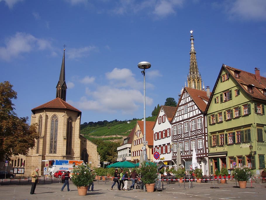 Esslingen, Alemania, Plaza, Edificios, ciudad, ciudades, urbano, arquitectura, cielo, nubes